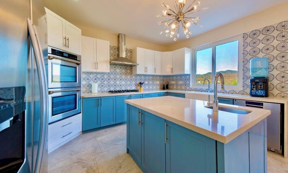 Pacific Marlin House | 6k Sq Ft of Luxury Mountain View’s over the Pacific Ocean in SJDS!