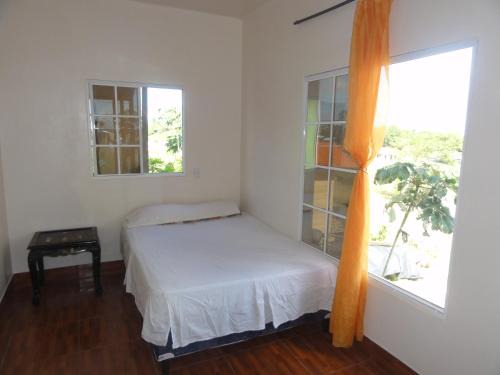 Bluefields Hostel | Amy's room