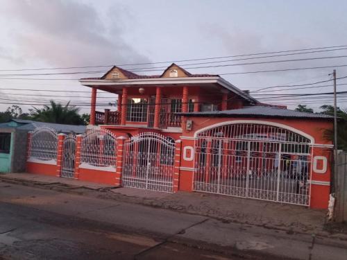 Bluefields House | Ana' House
