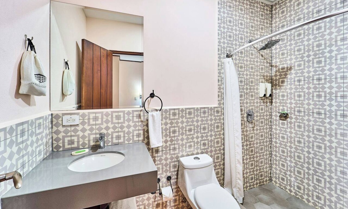 Leon Hotel | City Centro by Marriott La Recoleccion, Nicaragua
