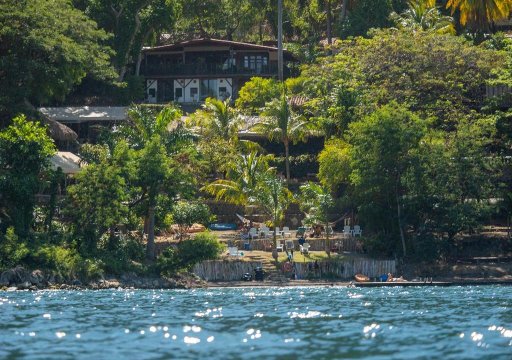 Catarina Hotel | Coco Bay - Laguna de Apoyo