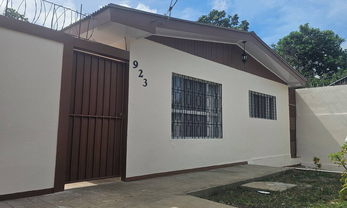 Masatepe House | Cozy 3-bedroom house with AC in charming, centrally located Masatepe,