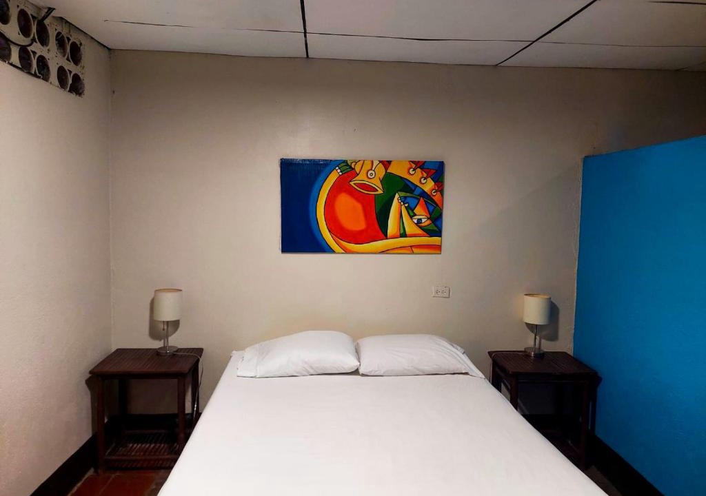 Leon Hotel | Hostal Harvest House