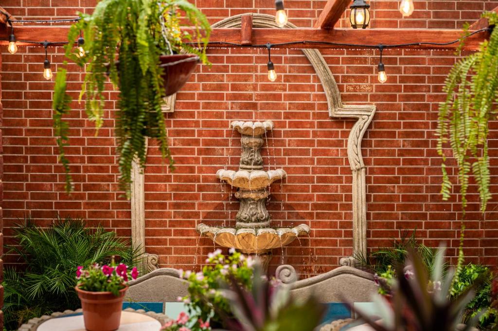 Granada Hostel | Hostal Victoria