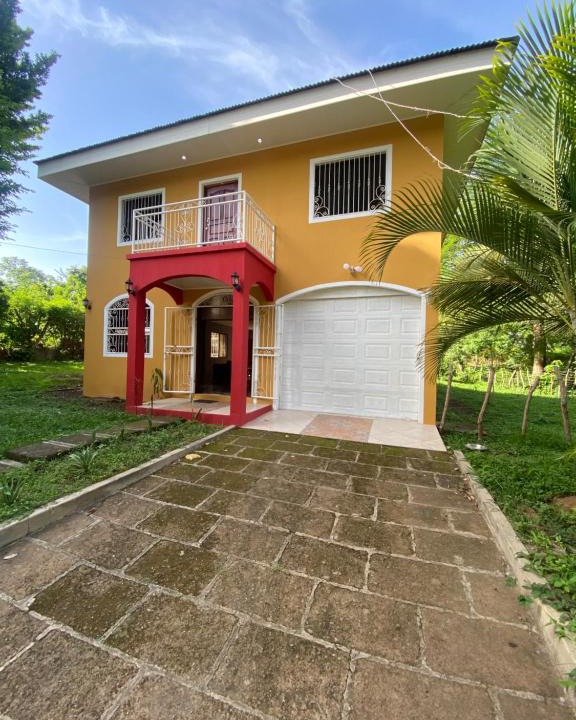 Granada Bed & Breakfast | La Casa de Martina - Granada, Nicaragua