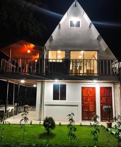Poneloya House | La Otra Casa