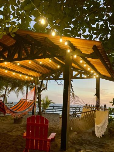Poneloya Hostel | OeNic! Hostal