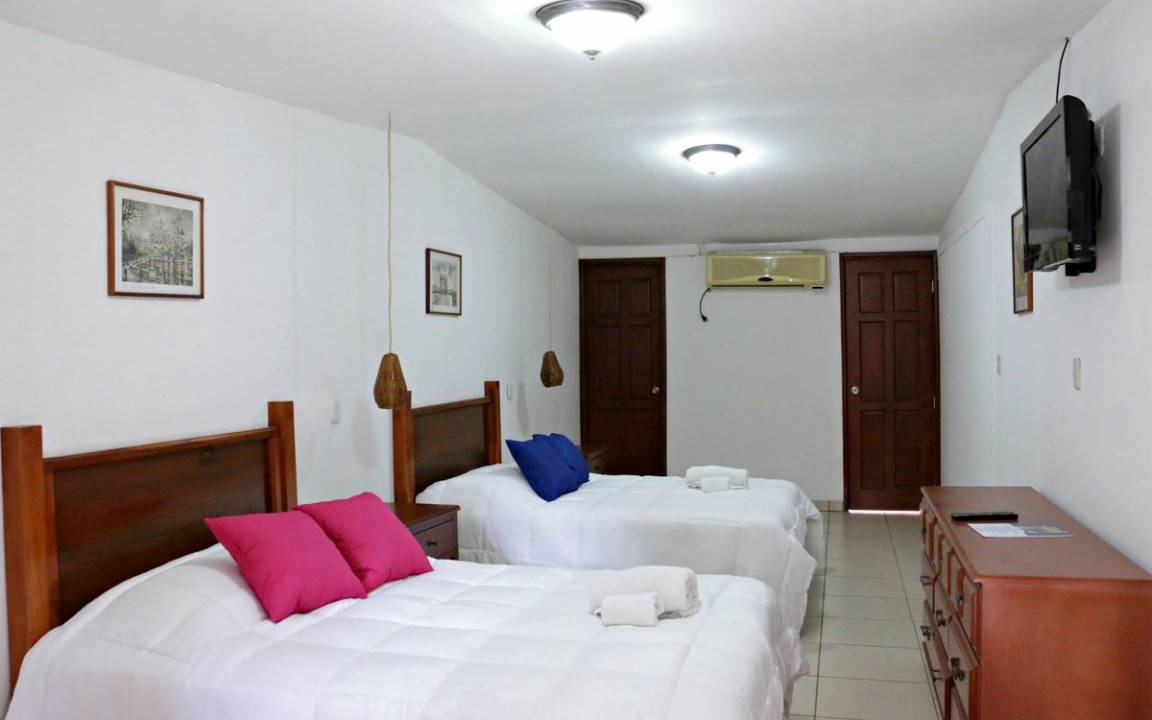 Managua Resort | Private room ∙ 4 guests