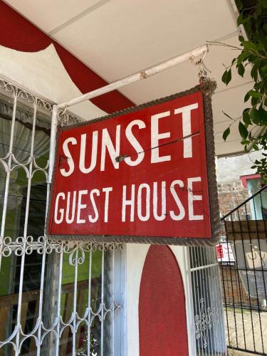 Las Pampas House | Sunset guest house