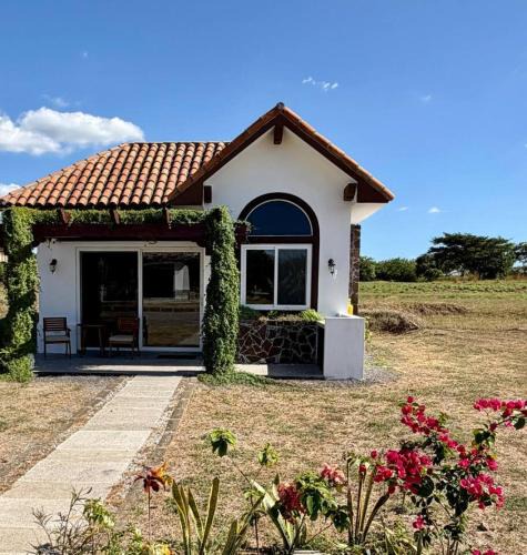 San Diego Apartment | T14 - Eco Friendly 2BR Tiny Home by Veritas Pacifica