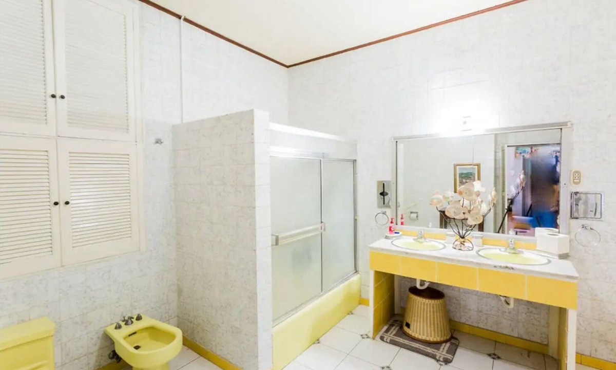 Granada House | The Historic Castillo San Miguel