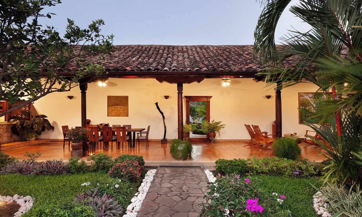 Granada House | Villa Adela- Casa colonial Granada Nicaragua