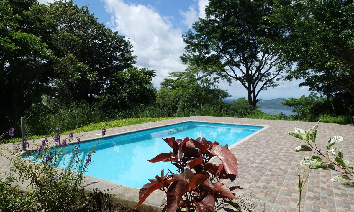 Masatepe House | VillasvistaMasaya, semi-detached two-bedroom bungalow with pool access