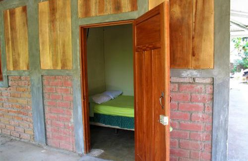 Ometepe Island Hostel | B&B, family run homestay, Hospedaje La Penita
