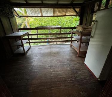 Salinas Grandes Hostel | Dr Salinas Release and Relax