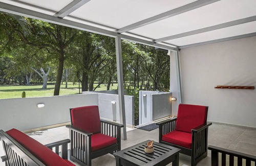 Rio Blanco Apartment | Eco Casita Phase 3-5: Casa Azul