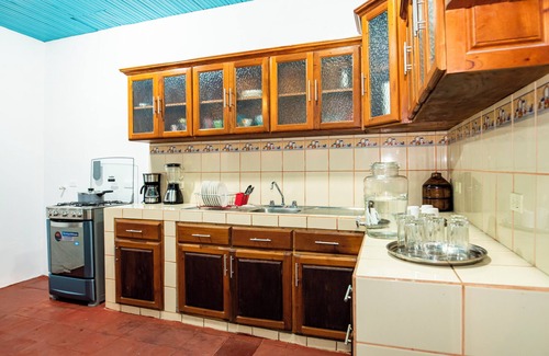 Granada Hostel | Hostal Victoria