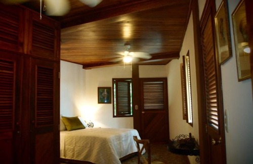 Granada Resort | Private room ∙ 3 guests