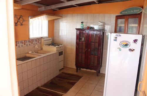 San Diego House | Sunset waves. In Front of The House Lies One of The Best Waves In Nicaragua.