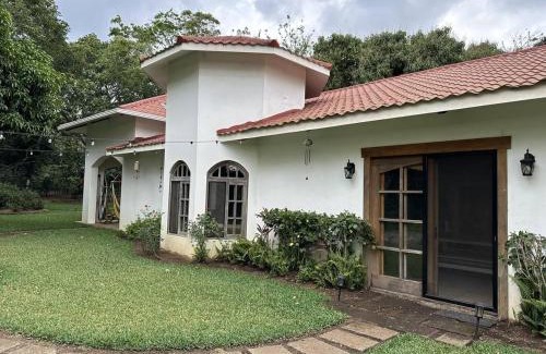 Diriamba Hostel | Van Kouwenhoven Hostel