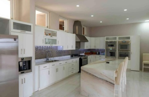Managua Villa | Wonderful Villa Valle de Luna