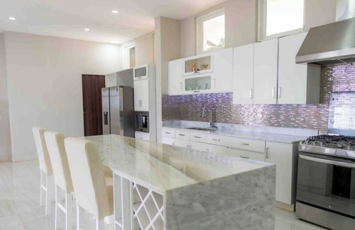 Managua Villa | Wonderful Villa Valle de Luna