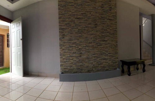 Nindiri House | 280 m² House ∙ 4 bedrooms ∙ 8 guests
