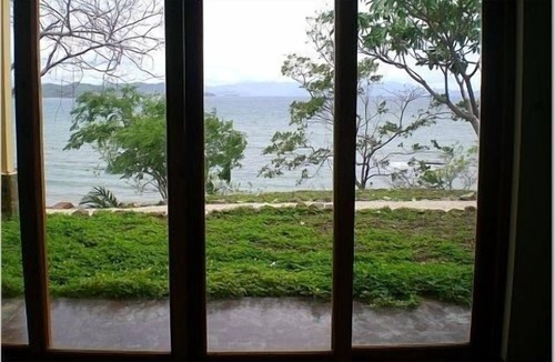 Rivas House | 4000 Square Foot Luxury Beachfront Villa with Infinity Pool