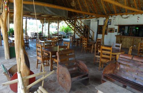 Aserradores Hostel | Badaboom Hostal & Surf