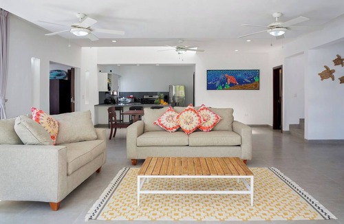 San Juan del Sur House | Beach House with Pool 1-Min Walk SJDS Bay