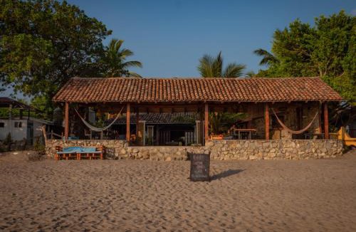Popoyo House | Big Surf House
