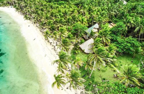 Little Corn Island House | Big Wooden House ENSUEÑOS Natural Reserve
