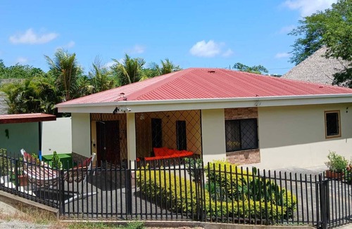 San Juan del Sur House | Casa Aguila. A charming house with a pool, situated between beautiful beaches.