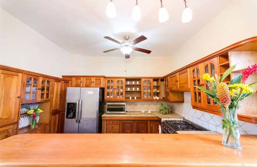 Granada Villa | Casa Blanca, Beautiful Restored 250 Year Old Villa. Oasis in Heart of Granada