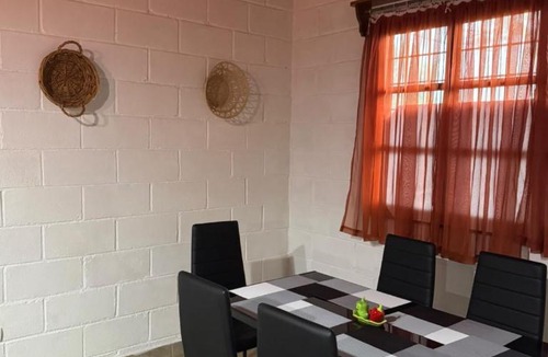 El Crucero House | Casa Las Nubes, El Crucero Managua