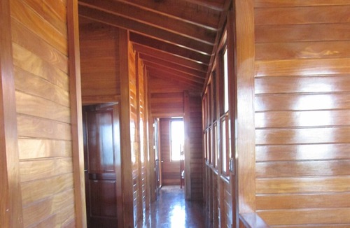 Puerto Sandino House | Casa Madera: expansive views and spacious comfort