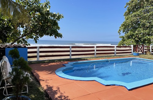 Pochomil House | Casa Madera del playa