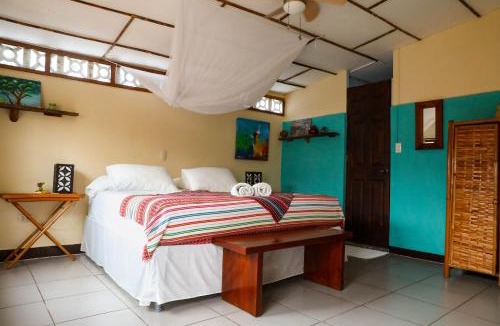 La Laguna Bed & Breakfast | Casa Marimba