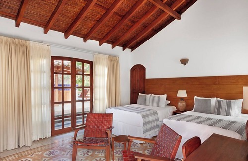 Granada House | Deluxe double full size bedroom