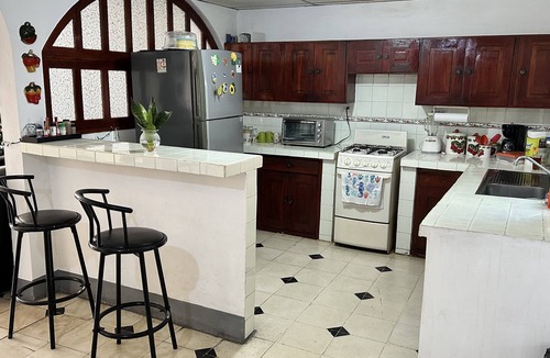 Leon House | El Callejon Guest House