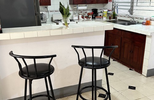 Leon House | El Callejon Guest House