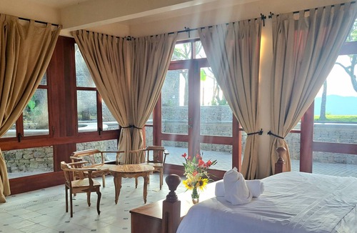 Lago de Apoyo Hotel | El Guayacán