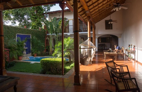 Granada House | Enjoy Central District Colonial House 'La Gran Sultana' + pool