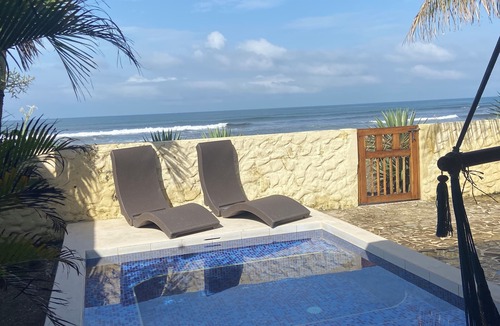 Las Penitas House | Entire house right on the beach with pool located in the center of Las Peñitas!