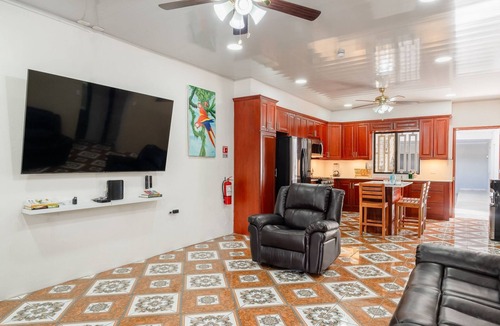 Managua House | Ferienvilla "Matthew" by Interhome