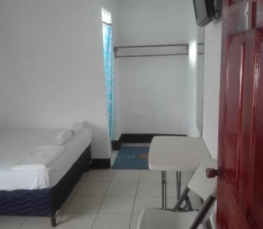 San Carlos House | Hostal Don Frank