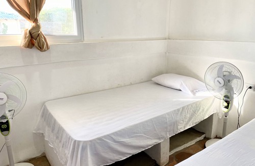 Chinandega Hostel | Hostal Playa Azul