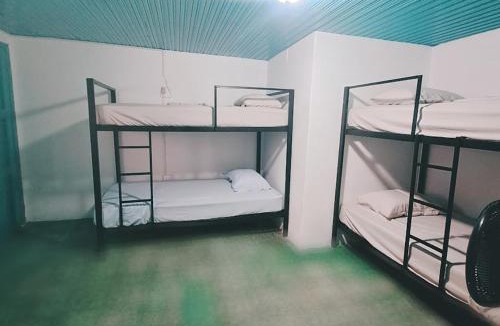 Granada Hostel | Hostal Victoria
