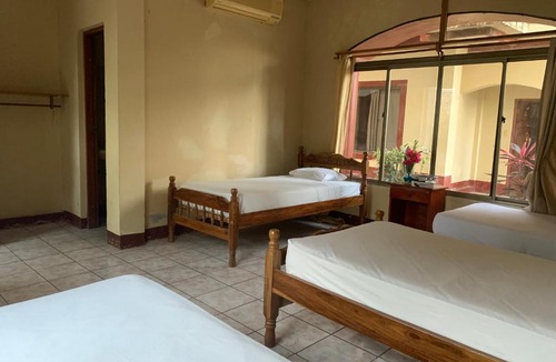 Santo Domingo House | Hostel Costa Azul Ometepe