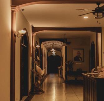 Granada Hotel | Hotel El Reith Lake